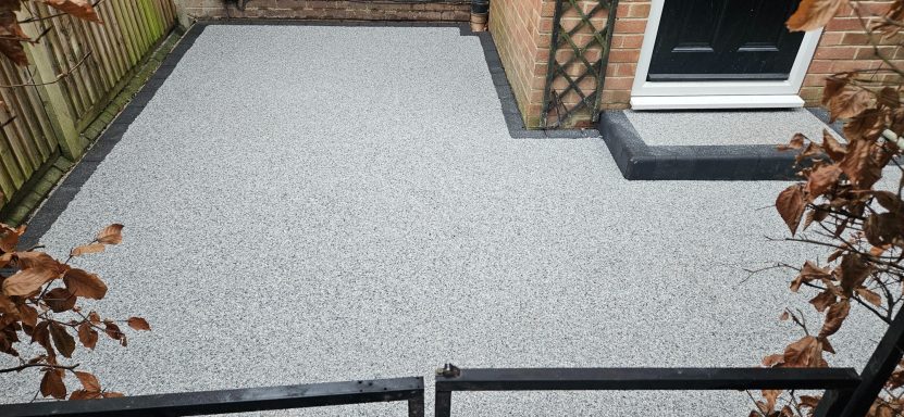 Resin front garden - Space grey