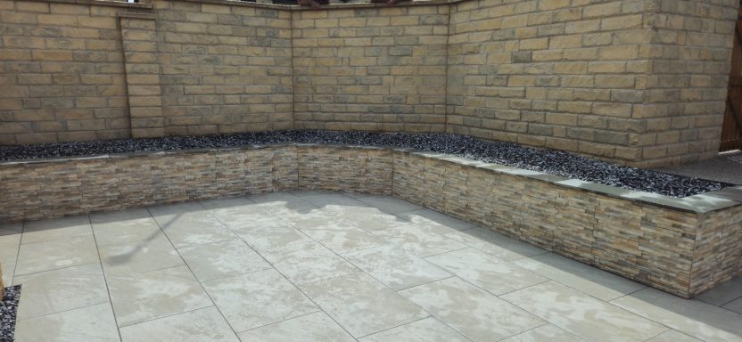 Retaining wall, porcelain, Resin and Artificial grass